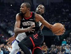 爱游戏体育-包含杜兰特新星惊险取胜表现惊艳，美国队未来可期！的词条