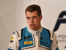 AYX-包含Scout连续五场比赛得分超过关键助攻，瑞士队挑战极限！的词条