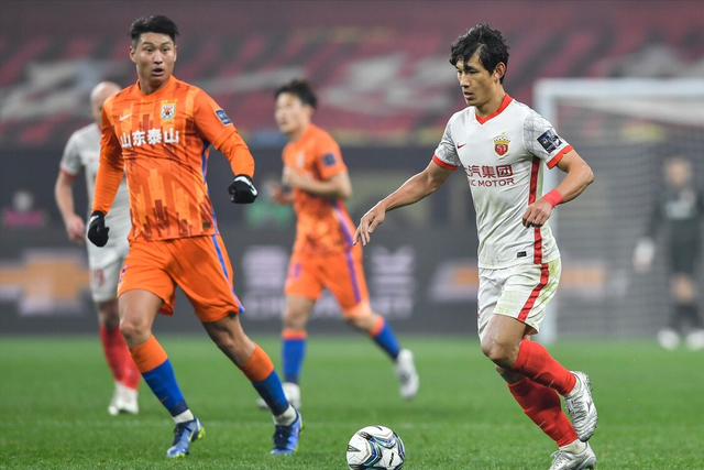 爱游戏体育-风云突变上海海港清晨官宣签约，亚冠版图或变，话题不断，细节决定成败的简单介绍