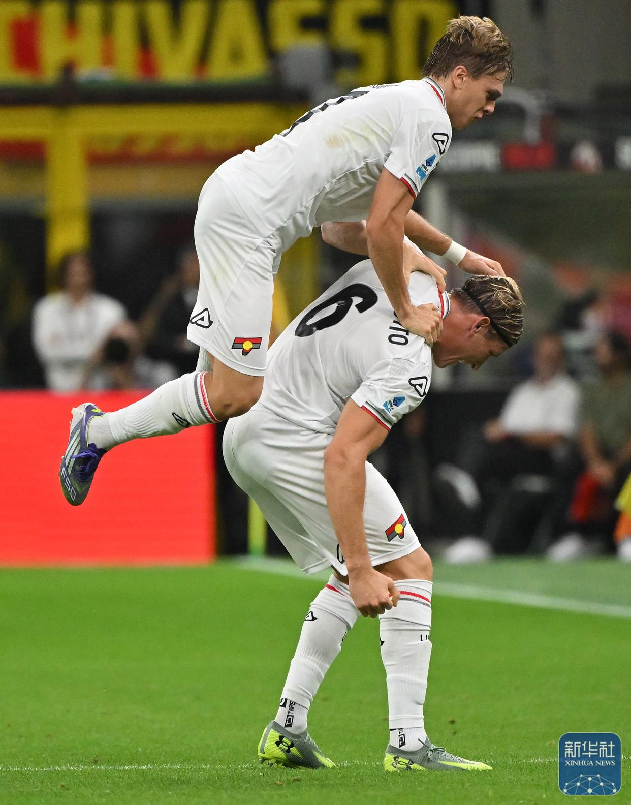 爱游戏体育-关于里程碑夜AC米兰再遭质疑，CBA常规赛集结日刷纪录，压力陡增，阵容厚度经受考验的信息