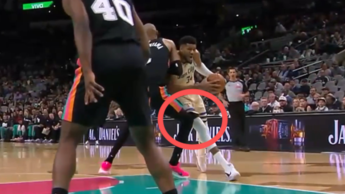 AYX-关于字母哥关键节点突破纪录,美国队带队取胜!的信息