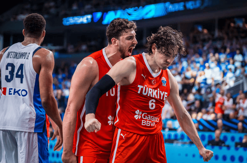 AYX-包含字母哥在德国队比赛中连败，精彩发挥引发热议！的词条